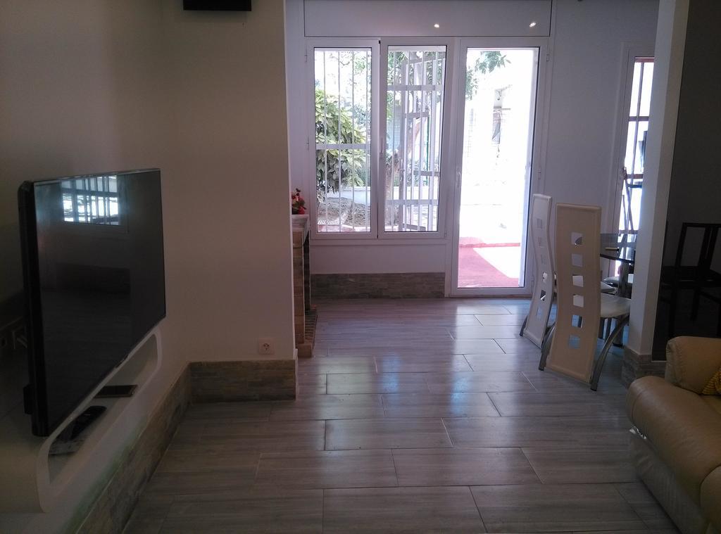Apartamentos Bcntourism Pineda de Mar Extérieur photo