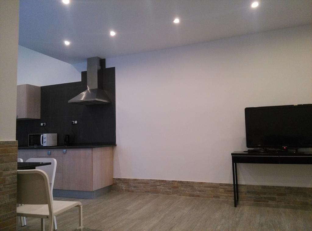 Apartamentos Bcntourism Pineda de Mar Extérieur photo