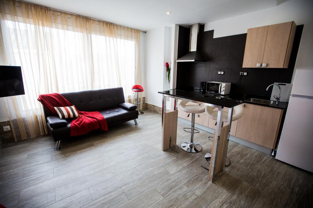 Apartamentos Bcntourism Pineda de Mar Extérieur photo