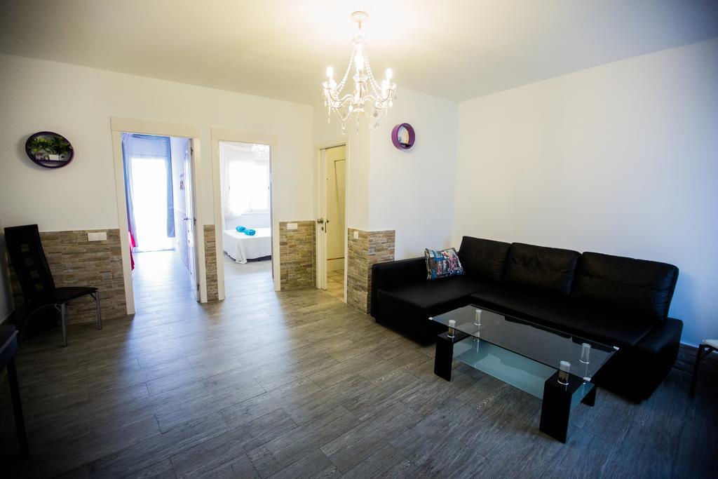 Apartamentos Bcntourism Pineda de Mar Extérieur photo